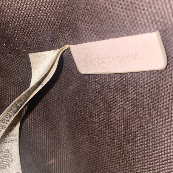 Burberry Smoke Check Canterbury handbag in excellent condition! Clean in & out!! - Picture 17 of 17